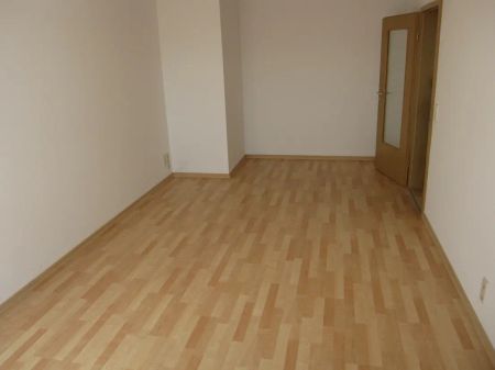 2 Zimmer Wohnung mit Südbalkon und Einbauküche - Photo 4