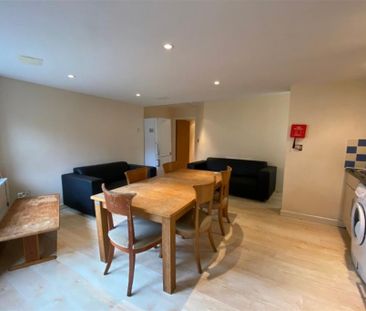 5 bedroom semi-detached house to rent - Photo 1