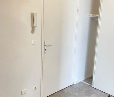 Studio MONTIGNY LE BRETONNEUX 33 m² - Photo 4
