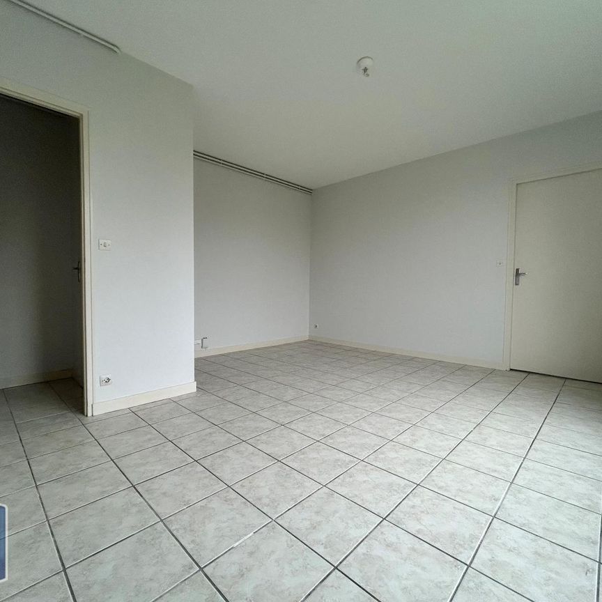 Location Appartement 2 pièces 45m² NIORT 79000 - Photo 1