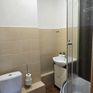 Przytulne, słoneczne mieszkanie – idealne dla pary - Photo 2