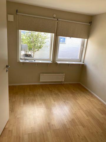 Pepparbodavägen, Upplands Väsby - Photo 3