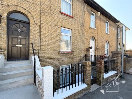 Trafalgar Road, Gravesend - Photo 2