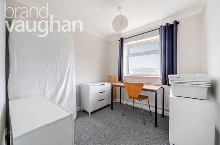 4 bedroom terraced house to rent - Photo 3