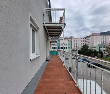 Helle 2-Zimmer-Wohnung mit Südbalkon, zentrumsnahe Lage - Foto 1