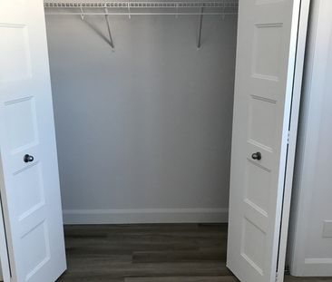 Grand 4 1/2 A Louer Val-belair - Photo 2