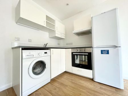 1 bedroom maisonette to rent - Photo 3