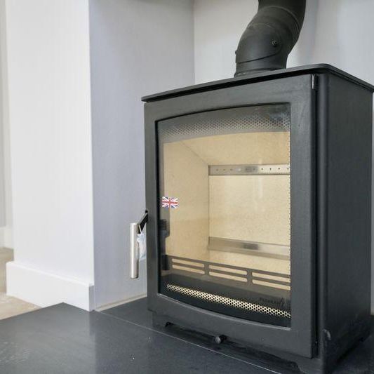 5 bedroom detached house to rent - Photo 1