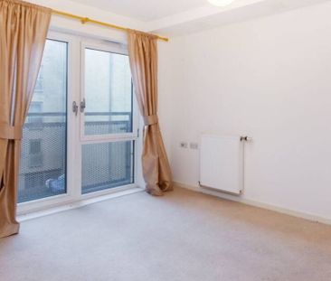 1 Bed Flat, Gary Court, CR0 - Photo 6