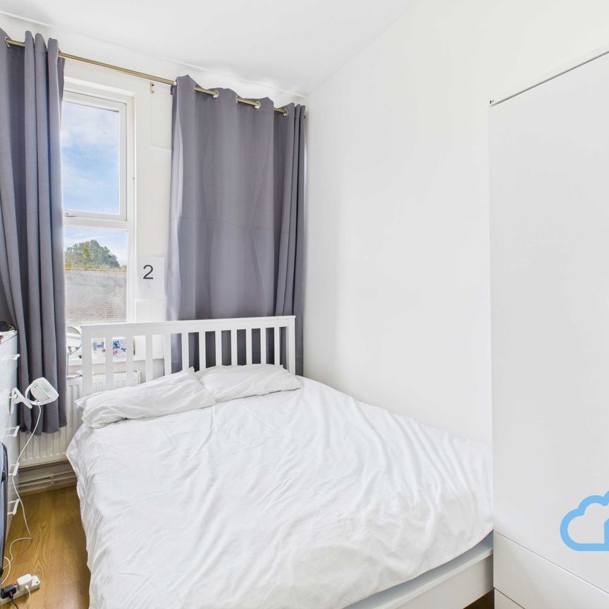 RM2 Plashet Road | Plaistow | London | E13 0PU - Photo 1