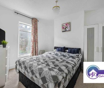 1 Bedroom Room in Flat Share To Rent - Photo 5