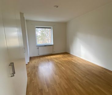 Torparegatan, Trollhättan - Foto 4