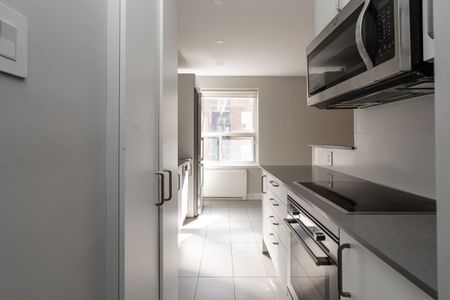 111 Lawton Boulevard - Photo 4