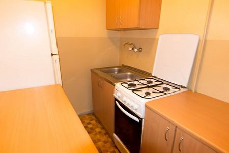 Łódź Łódź-Bałuty, Generała Tadeusza Kutrzeby - Zdjęcie 4