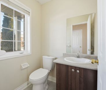 For Lease - 50 Commodore Drive Unit# Upper, Brampton, Ontario - Photo 6