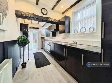 2 bedroom terraced house to rent - Photo 5