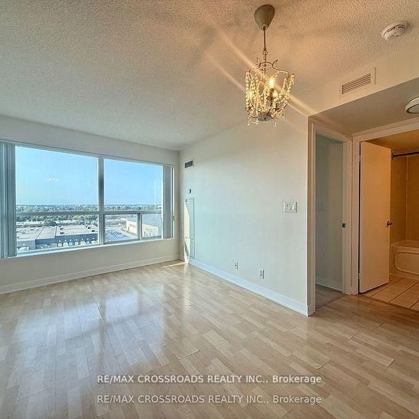 For Lease - 38 Lee Centre Drive Unit# 1115, Toronto, Ontario - Photo 1