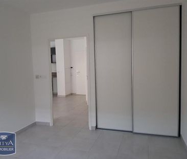 Location Appartement 2 pièces 44m² LA MONTAGNE 97417 - Photo 5