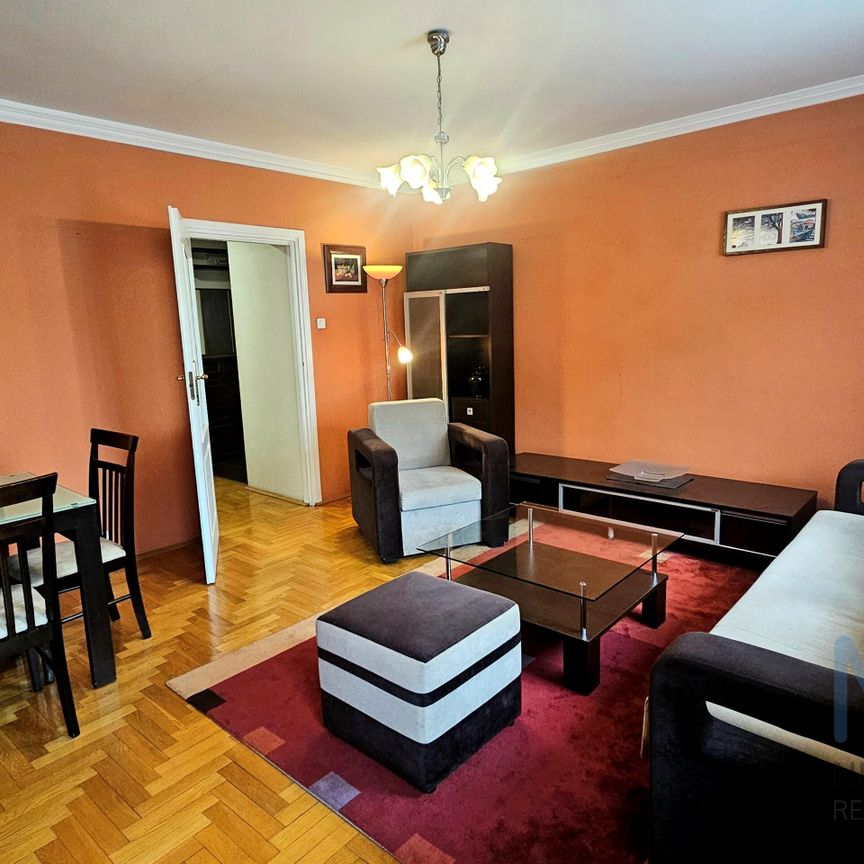 Przestronne 3 pokoje z zamykanym garażem - Фото 1