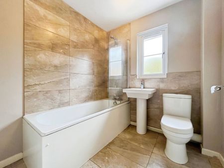 Normansfield, CM6, Great Dunmow - Photo 4