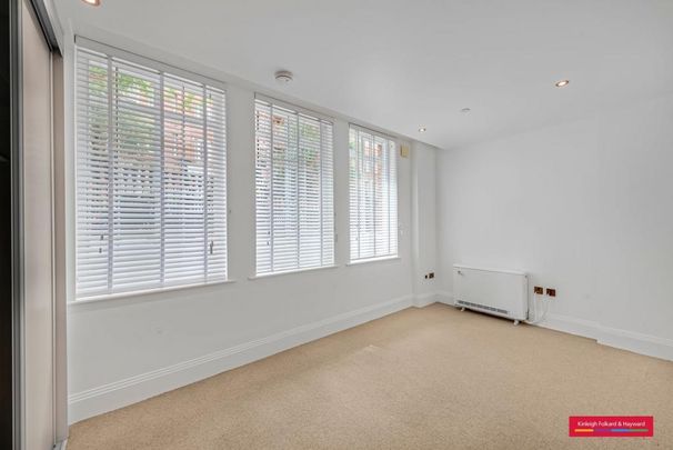 3 bedroom flat to rent - Photo 1