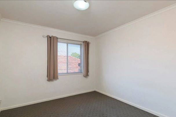 One Bedroom Gem In Convenient Location that is Glenelg North - Photo 1