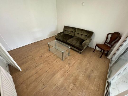 4 bedroom terraced house to rent - Photo 1