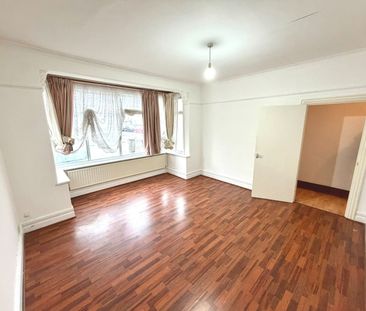 2 Bed Maisonette, Galpins Road, CR7 - Photo 2