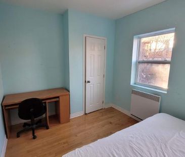 1 CH - 1 SDB - Montréal - $820 /mo - Photo 4