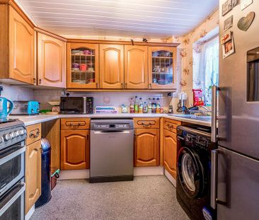 3 bedroom house to rent - Photo 3