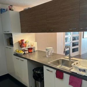 💥 CESSION DE BAIL – GRAND 4 1/2 + BUREAU 💥 - Photo 2