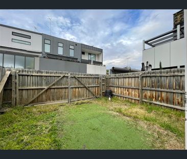 73 Eastern Road, South Melbourne, Vic 3205 - Photo 1