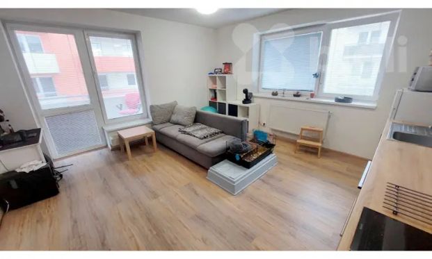 Pronájem bytu 2+kk 48 m - Fotografie 1