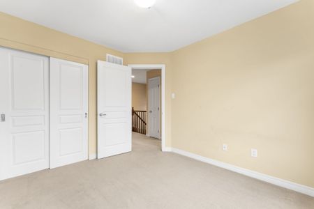 For Lease - 212 Accolade Private, South of Baseline to Knoxdale, Ontario - Photo 4