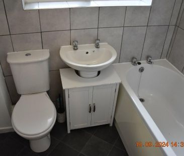1 bedroom cluster house to rent - Photo 5