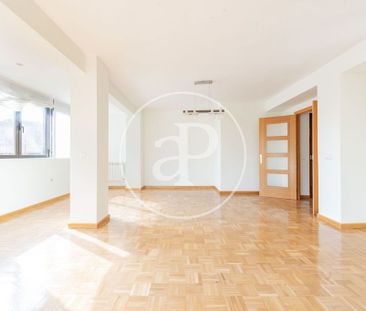 Luxury Apartment for rent in Madrid, Autonomous Region of Madrid - Foto 5