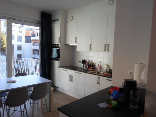 Appartement te huur - Foto 1