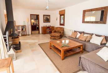 Luxury 4 bedroom Detached House for rent in Santa Eulària des Riu, Spain