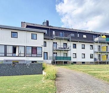 Helle 2 Zimmer Wohnung (Hochpaterre) zur Miete mit Balkon in ruhige... - Foto 2