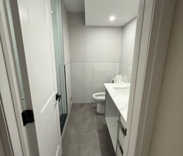 For Lease - 213 Danny Wheeler Boulevard, Georgina, Ontario - Photo 6