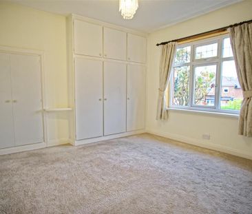 2 bedroom end of terrace house to rent - Photo 5