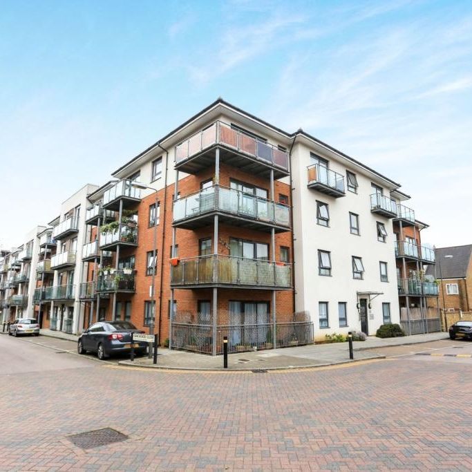 1 Bed Flat, Greenwich House, SE13 - Photo 2