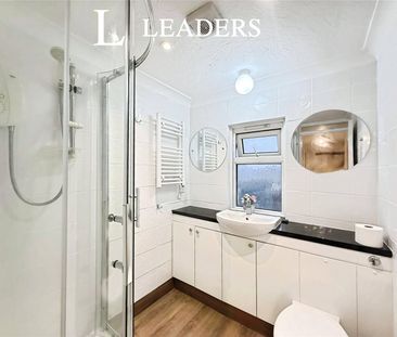 2 bedroom apartment to rent West Hill Place, Bournemouth, Dorset, BH2 - Photo 4