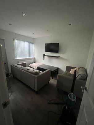 3 bedroom house to rent - Photo 1