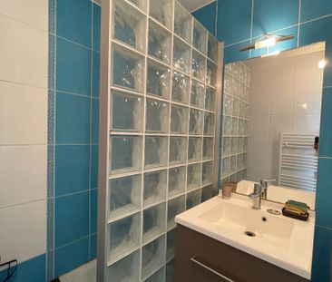 Location Appartement 3 pièces 72m² - Photo 5