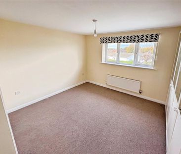 4 bedroom detached house to rent - Photo 5