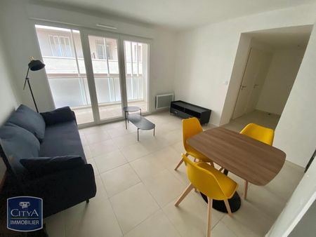 Location Appartement 2 pièces 42m² TOULON 83000 - Photo 2
