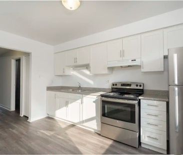 Blackacres Blvd Townhomes — Townhouse (3 bedroom) available at 101-... - Photo 3