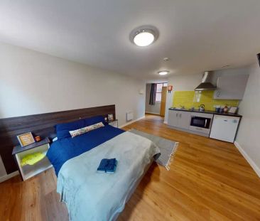 Superior Studio - Photo 3