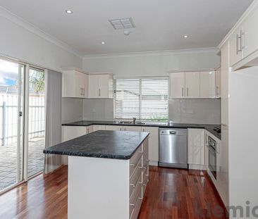 6 Finchley Street, Clovelly Park SA 5042 - House For Rent | Domain - Photo 4